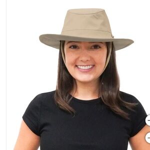TILLEY endurables S/M hat, wide brim , UPF 50,  NWT